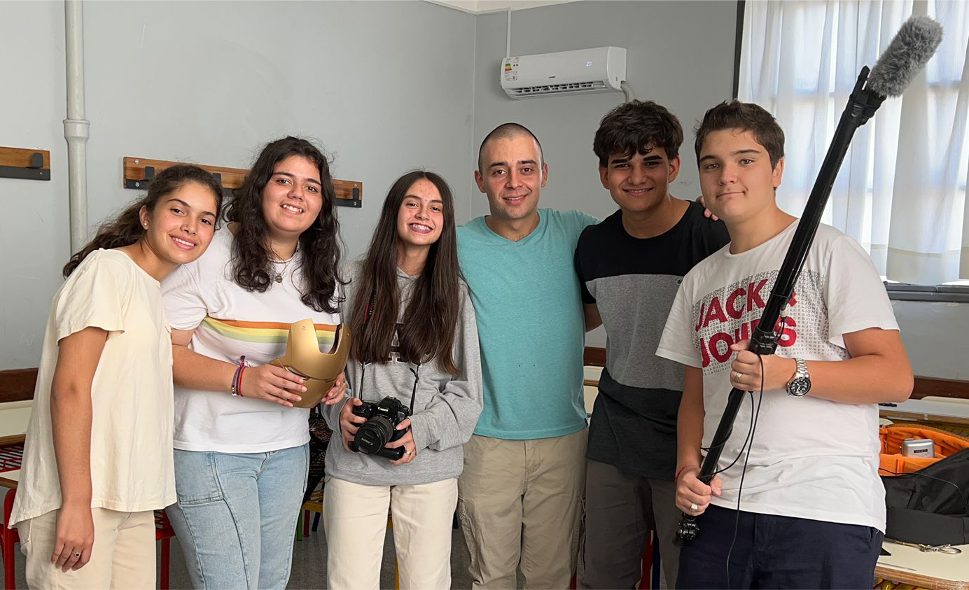 estudiantes con el profesor